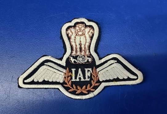 Indian Air Force Badge - Design 23 - Polished Gold finish Defence | Metal Badges