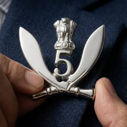 Indian Army Badge - Design 24 - Polished Gold finish, Defence by Metal Badges